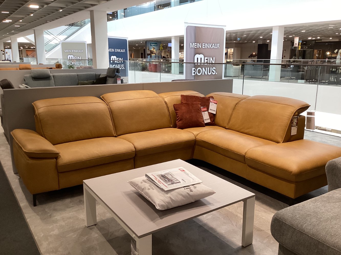 Ecksofa PN-EM20091 inkl. 2 Kissen