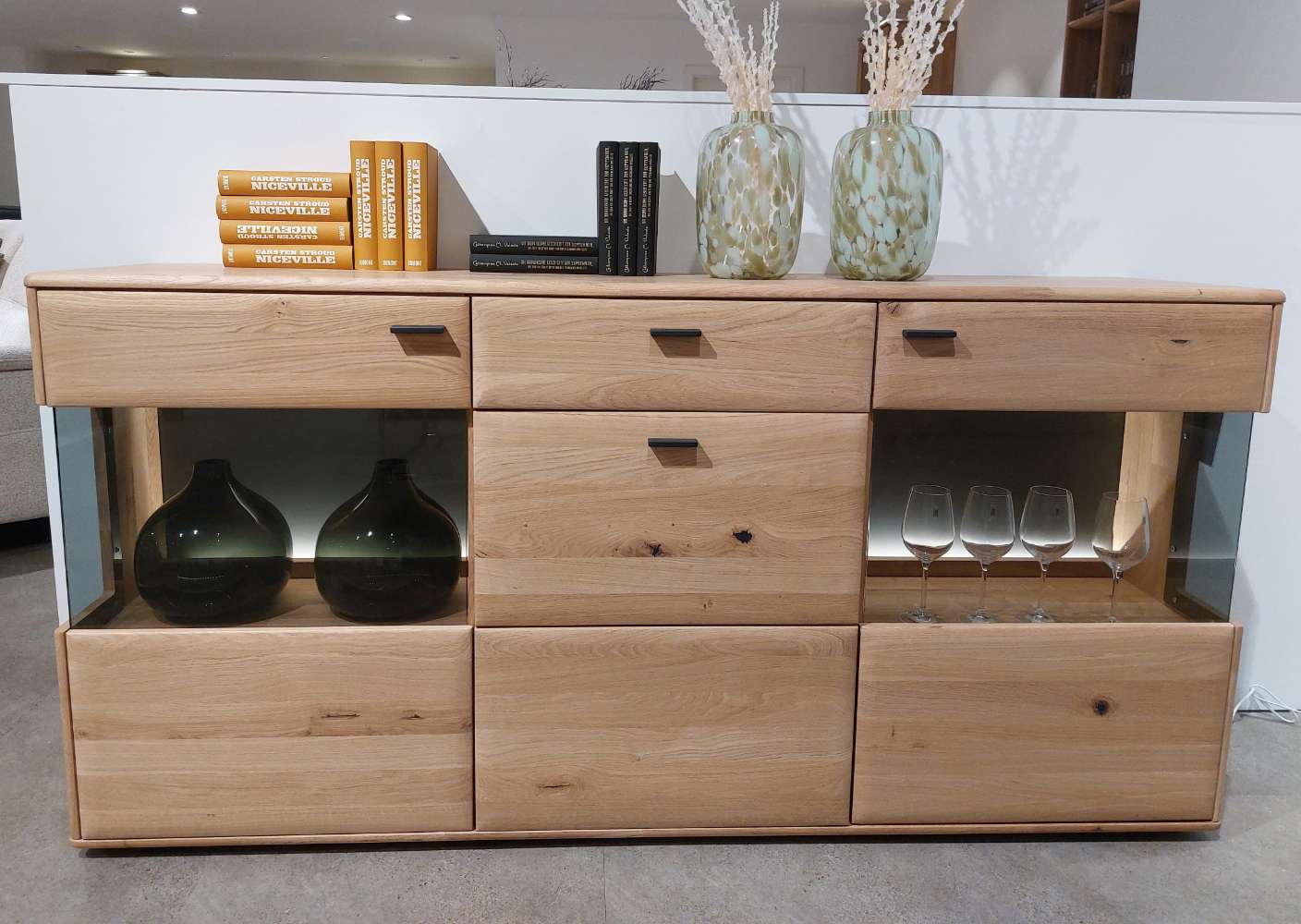 Sideboard