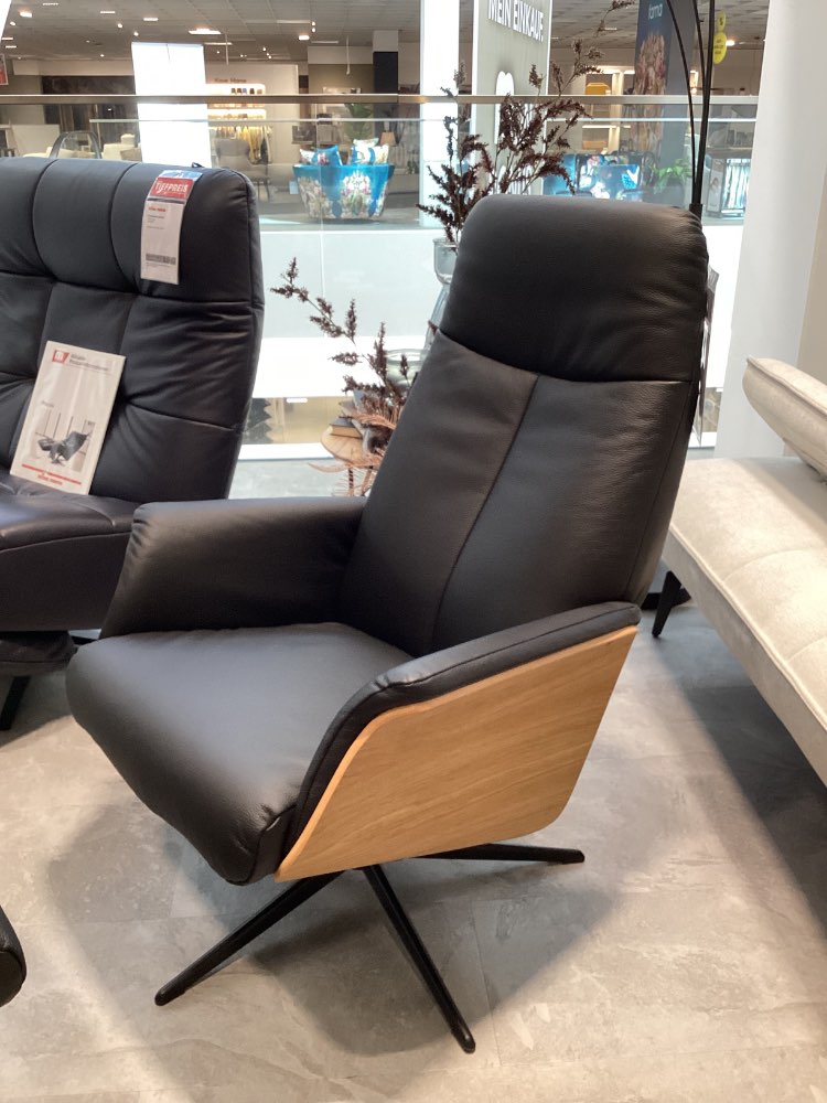 Sessel und Hocker 3463