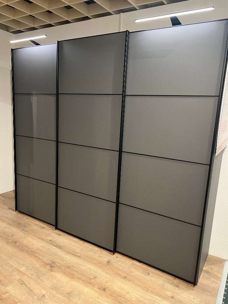 Kleiderschrank Pascal