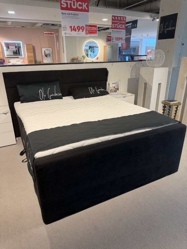 Boxspringbett mit Durchgehenden Fußteil