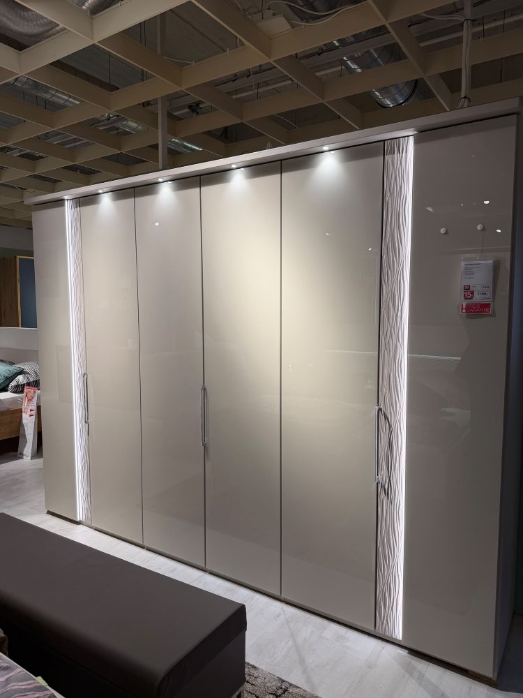 Schlafzimmer, ca. 300cm, Champagner Glas Wellenstruk., XXXLutz