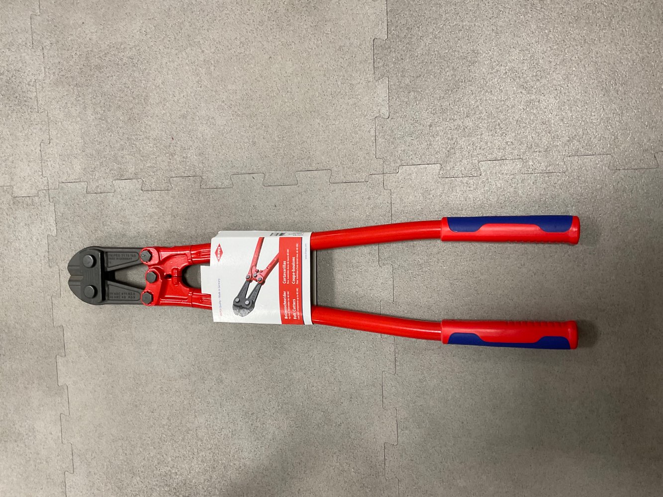 Bolzenschneider grau atramentiert 760 mm