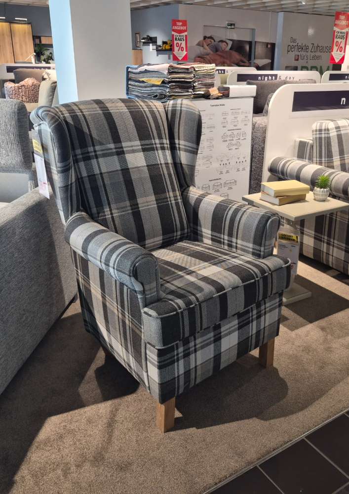 Ohrensessel kariert grau 100% Polyester Fuß Eiche hell
