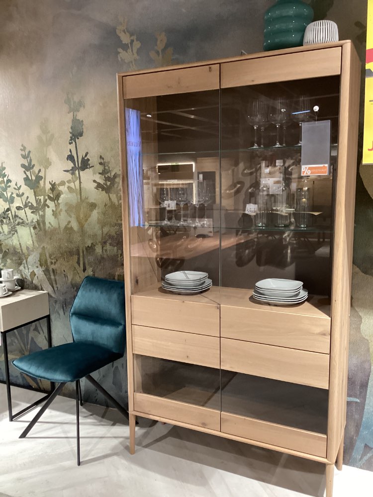 Vitrine Juna