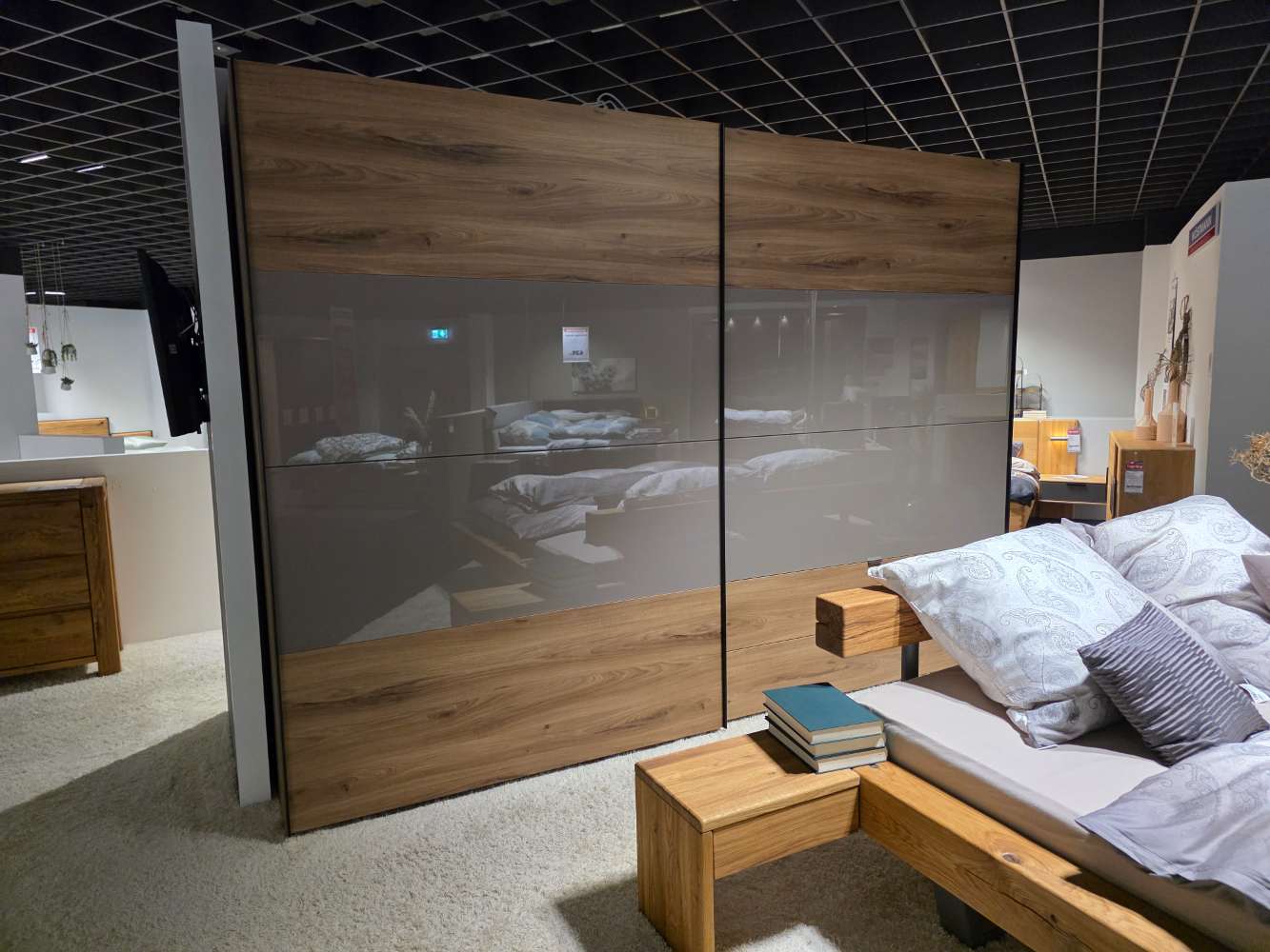 Schwebetürenschrank Florina