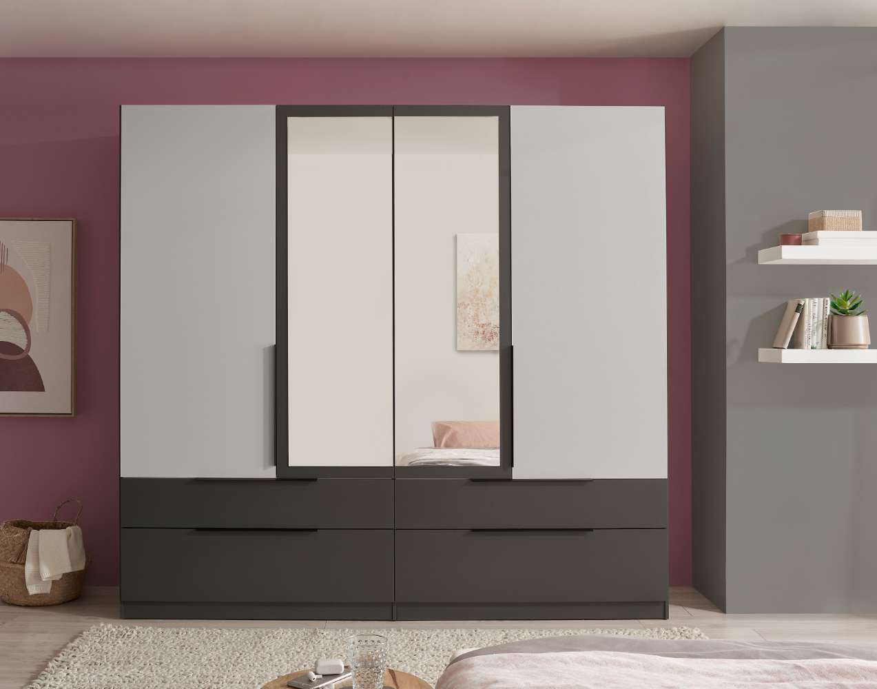 Drehtürenschrank
