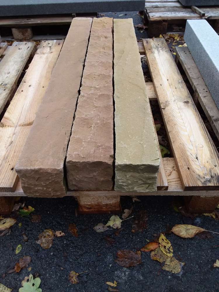 Sandstein Palisaden 12x12x125  Naturstein Stelen Seltra