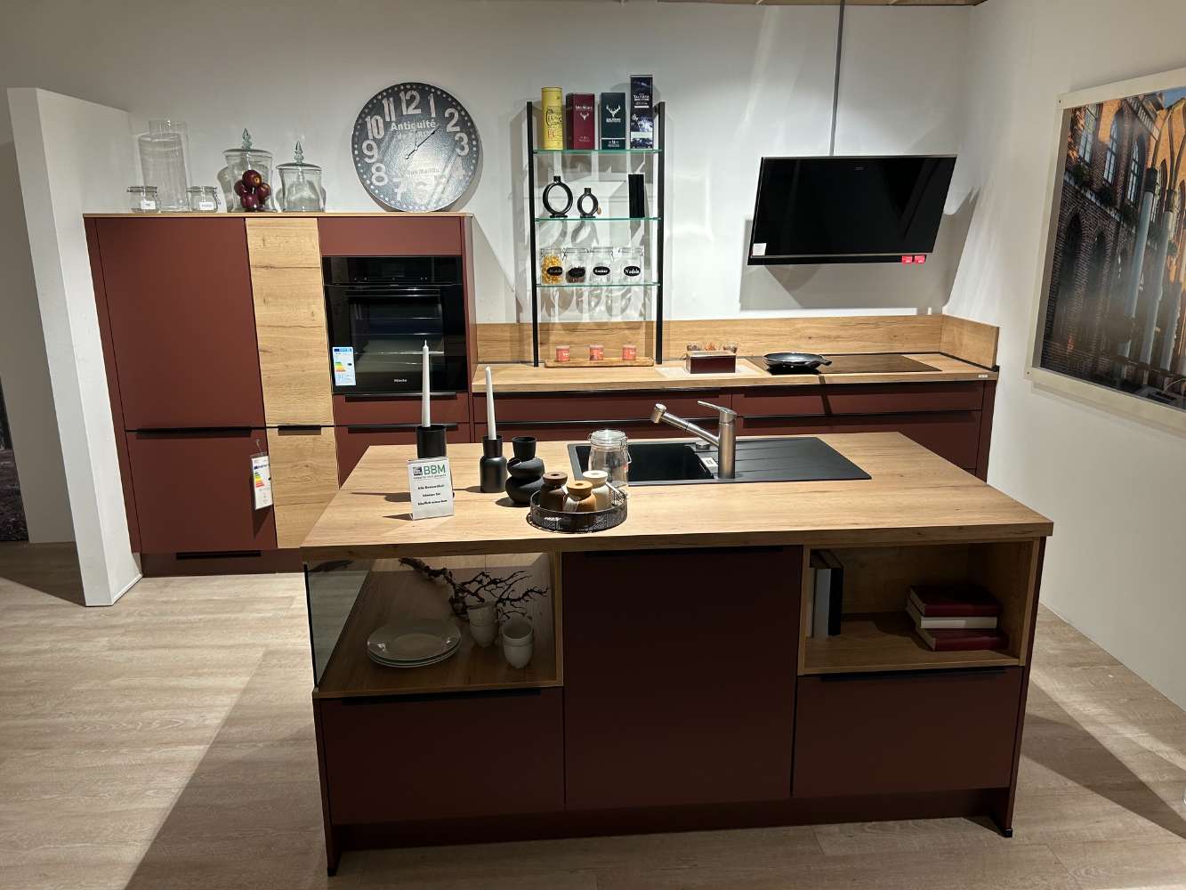 Einbauküche Nobilia ///  E-Geräte: Bauknecht, Miele, Gorenje