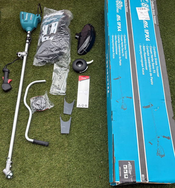 Makita UR002GZ01 Akku-Freischneider 40 V