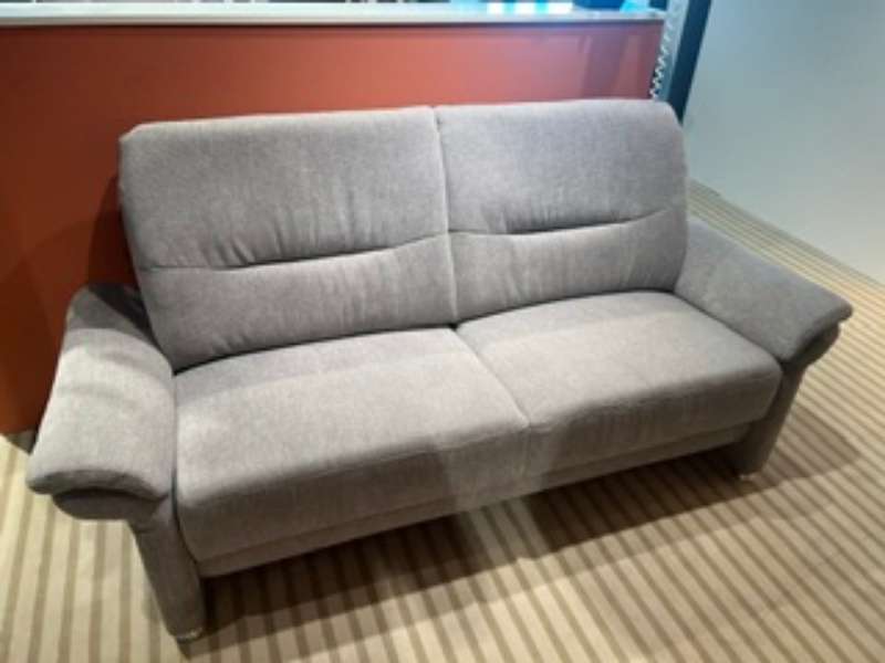 Sofa 3- sitzig, 2 Armlehnen