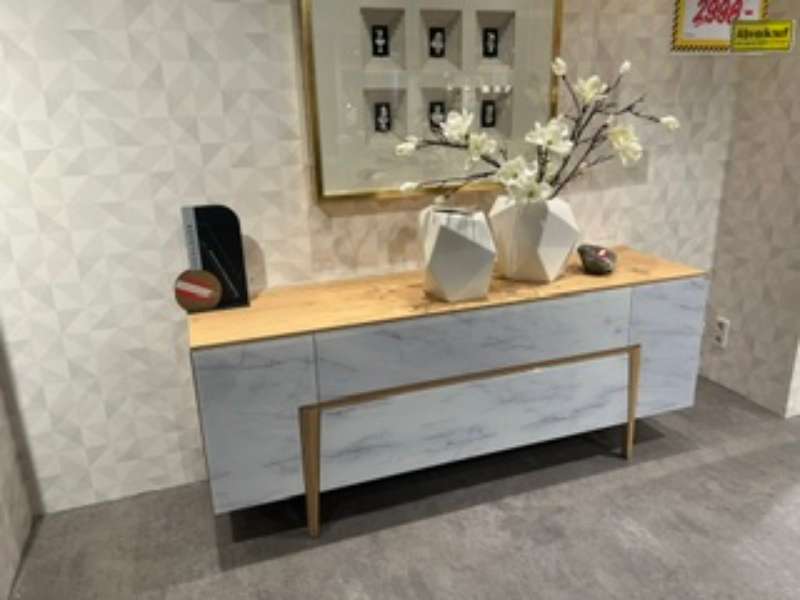 Sideboard