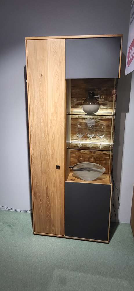 Vitrine 2-Türig
