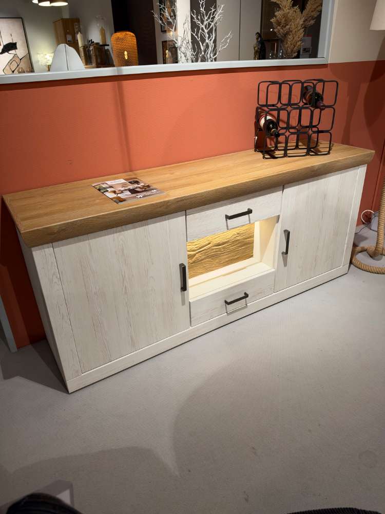 Sideboard