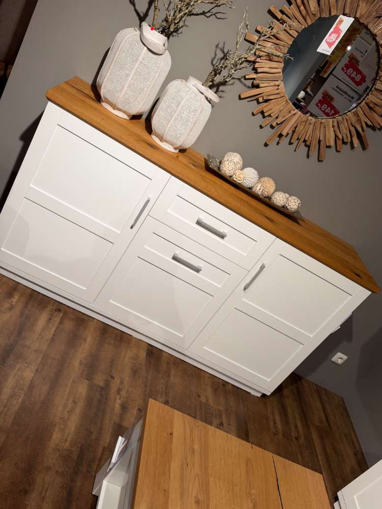 Sideboard