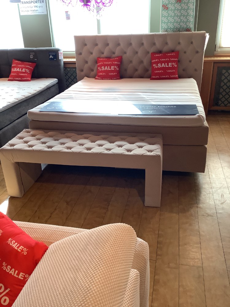 Boxspringbett+Bank