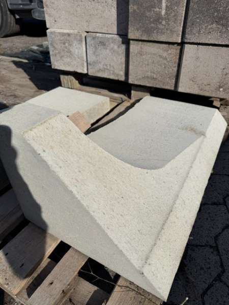 KANN ECKE Winkelstein 80 cm hoch grau (2.Wahl)