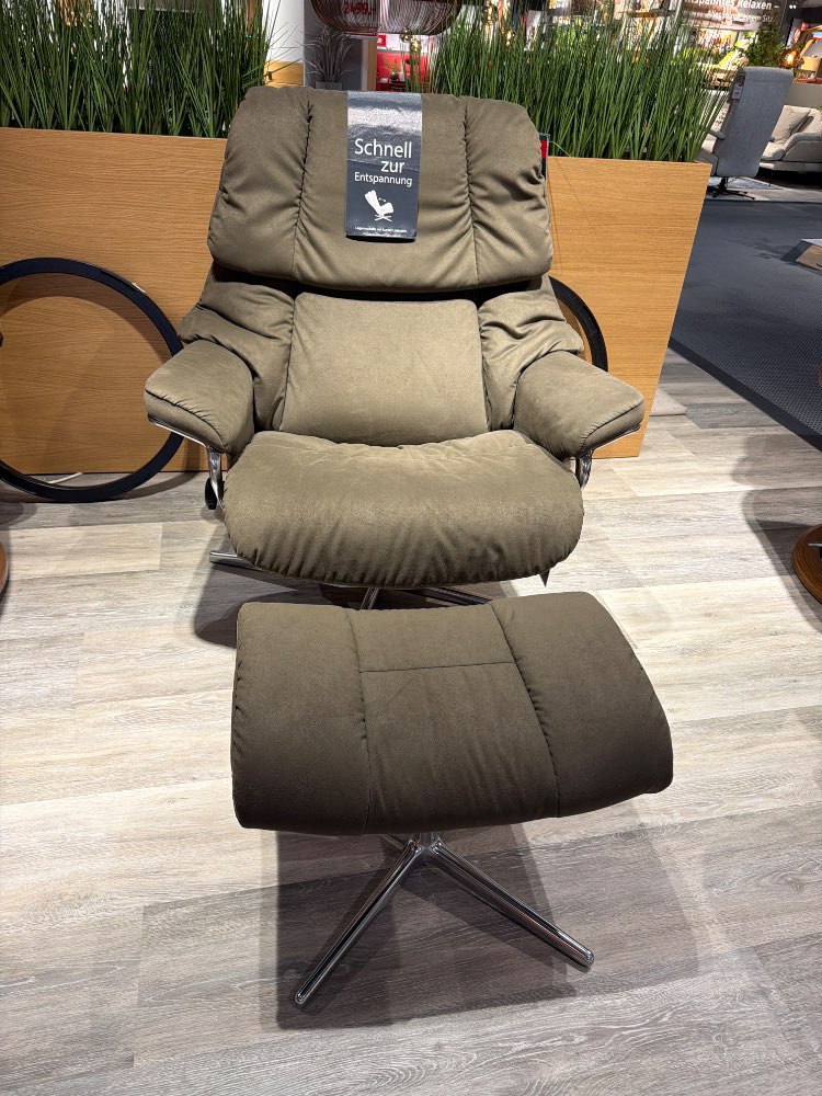 Stressless Sessel mit Hocker, Forrest Green Größe L