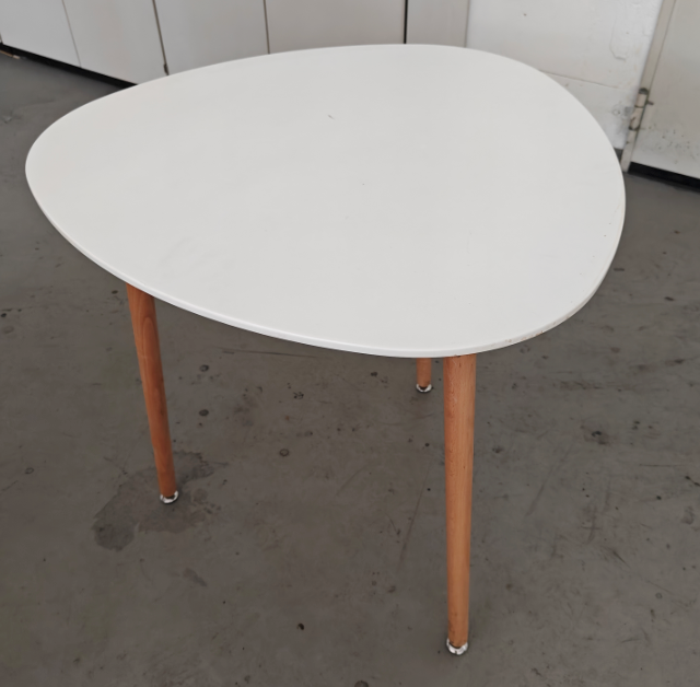 Weißer Holztisch Holzgestell ca. 73cm x 80cm (Höhe x Ø)